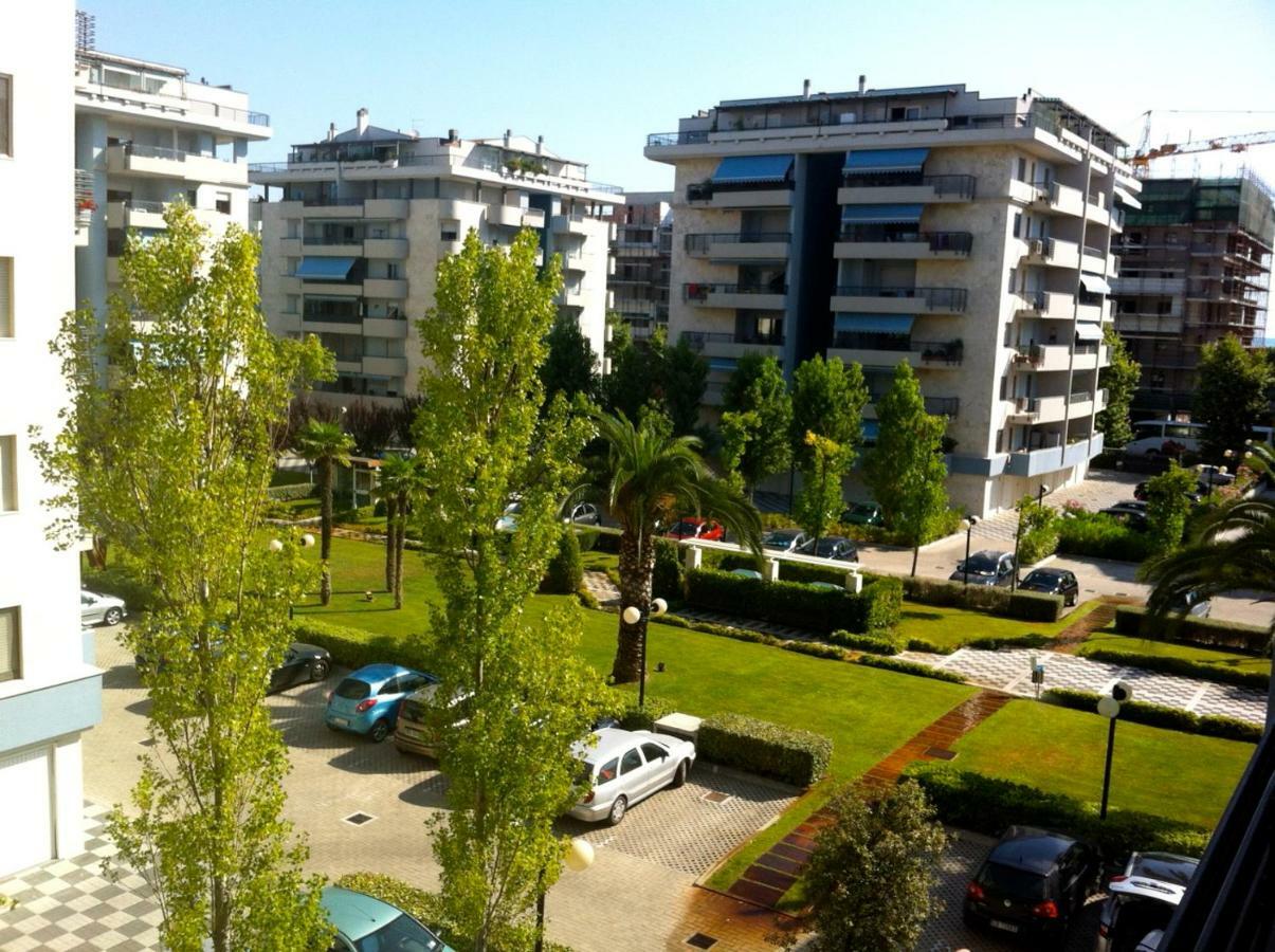 Domus Aries Montesilvano Marina Екстериор снимка